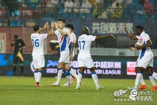 斯巴达克大尺度做爰床戏